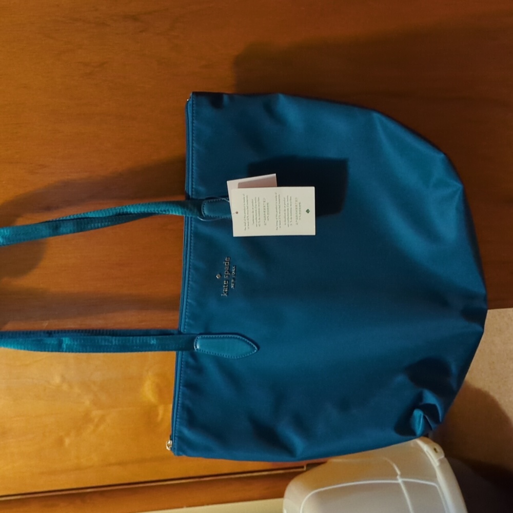 Brand New Kate Spade Pack it Tote